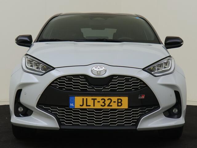 Toyota YARIS 1.5 Hybrid 130 GR Sport