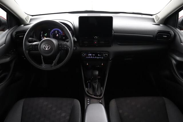 Toyota YARIS 1.5 Hybrid 115 Dynamic | Nieuw uit voorraad leverbaar! | 10 jaar fabrieksgarantie! |