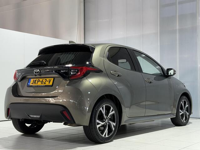 Toyota YARIS 1.5 Hybrid 115 First Edition | Stoelverwarming | Stuurverwarming | Camera | Apple Carplay / Android Auto |
