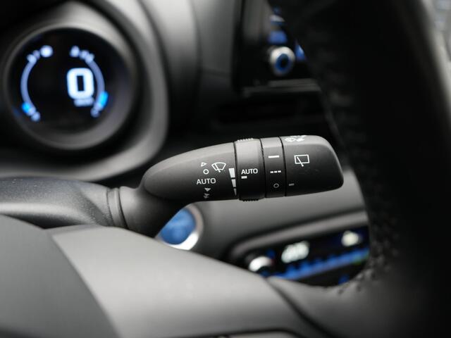 Toyota YARIS 1.5 Hybrid Dynamic |Stoelverwarming|