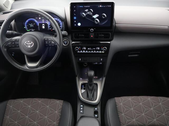 Toyota YARIS Cross 1.5 HYBRID 130 EXECUTIVE FULL OPT GARANTIE 6-2035 STUUR/STOEL VERWARMING.BSM.PDC V+A.NAVIGATIE