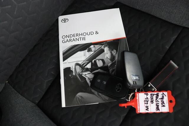 Toyota YARIS Cross 1.5 Hybrid First Edition | Navigatie | Trekhaak | Eerste eigenaar |