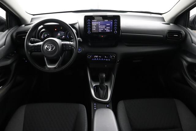 Toyota YARIS 1.5 Hybrid First Edition | Navigatie | LED verlichting | Keyless entry |