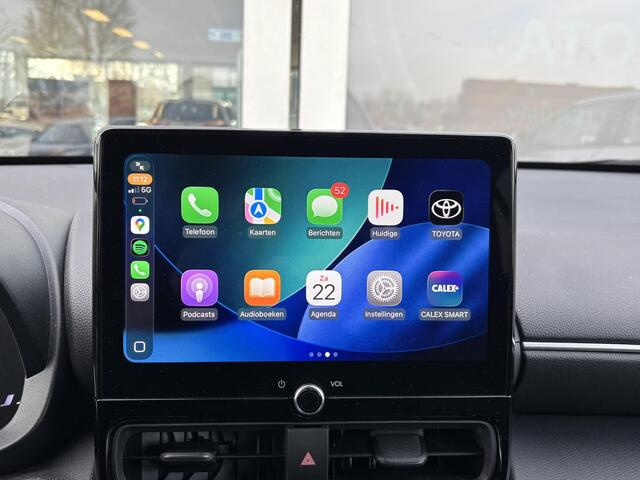 Toyota YARIS Cross 1.5 Hybrid 115 First Edition Bi-Tone | Trekhaak | Apple Carplay/Android auto | 1ste eigenaar | NL auto | Toyota garantie tot 2034!