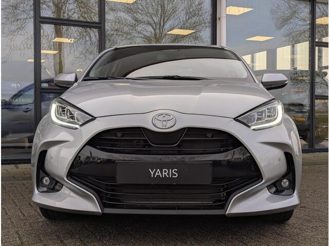 Toyota YARIS 1.5 Hybrid 115 Dynamic Comfort Pack | Stoel- stuurverwarming | PDC V+A | BSM | ACC | Qi-lader