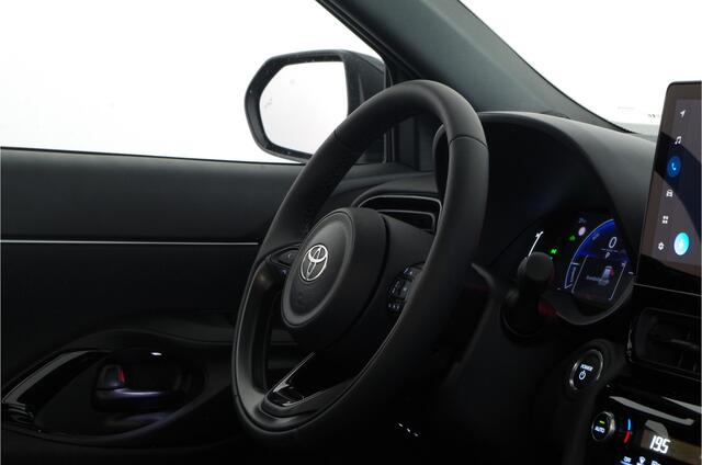 Toyota YARIS Cross 1.5 Hybrid 130 Teamplayer Design >130pk/camera/adapt. cruise | 4631 |