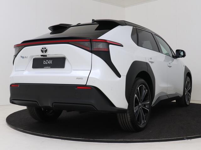 Toyota bZ4X Premium 4WD 71 kWh *nieuw* | Panoramisch dak | JBL | 20" velgen | (Bi-Tone lak)