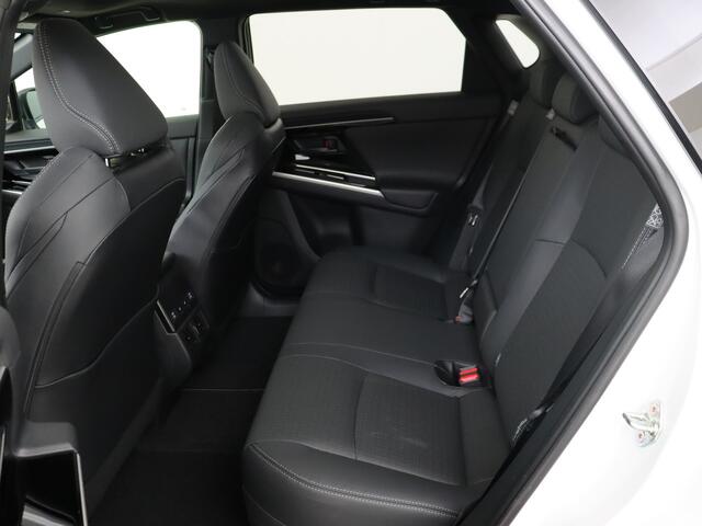 Toyota bZ4X Premium 4WD 71 kWh *nieuw* | Panoramisch dak | JBL | 20" velgen | (Bi-Tone lak)