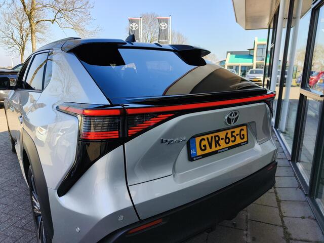 Toyota bZ4X Premium 71 kWh Bi-Tone | Panorama | JBL | Leer | Compleet