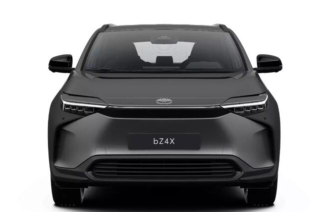 Toyota bZ4X Dynamic 71 kWh, Verwacht 05-2025, ¤3000,- inruilpremie, BSM, 360 Camera, Stoel & Stuur verwarming, Parkeersensoren voor en achter!