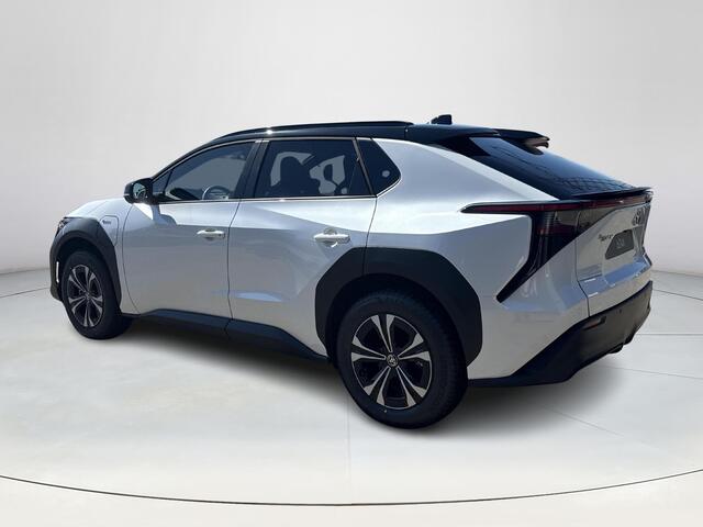 Toyota bZ4X Dynamic 71 kWh **NIEUWE AUTO/ PANORAMADAK/ DIRECT LEVERBAAR**