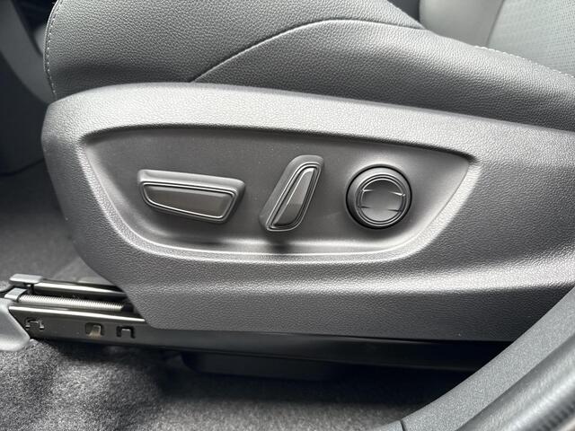 Toyota bZ4X Premium 71 kWh **NIEUWE AUTO/ DIRECT LEVERBAAR**