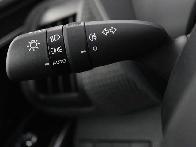 Toyota bZ4X Dynamic 71 kWh | Panoramadak | Spatlappen |