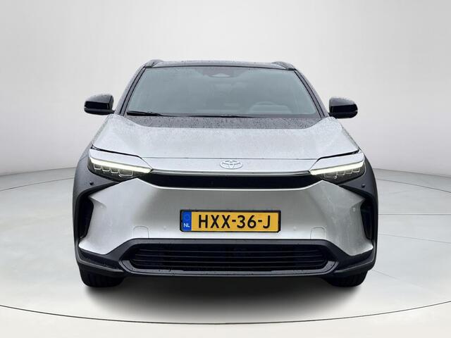 Toyota bZ4X Dynamic 71 kWh | Navigatie | Apple CarPlay/Android auto | Achteruitrijcamera | Stoelverwarming | Stuurverwarming | Panoramadak