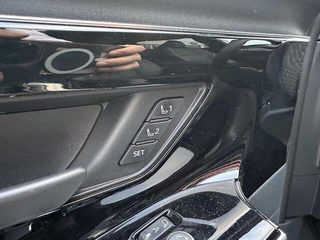 Toyota bZ4X Premium 71 kWh 3 Fase, slechts 2165KM, BTW auto, Nieuwstaat!