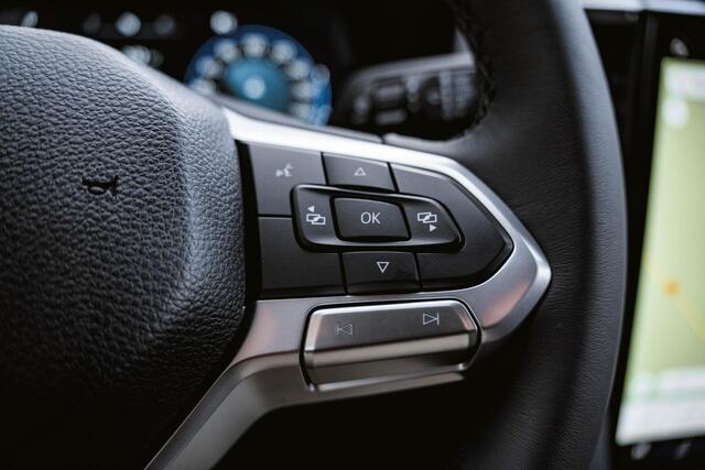 Volkswagen AMAROK 3.0 TDI V6 240PK 4-Motion Aventura IQ LED | Elek Rolkoffer | 2-zits. |