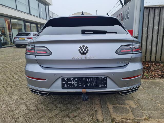 Volkswagen Arteon Shooting Brake 1.4 TSI eHybrid R-Line Business+ 18"/Trekhaak/Standkachel/Stoelverwarming v+a/LED+/Camera/PDC v+a/Dynamic Chassis/Apple Carplay & Android Auto