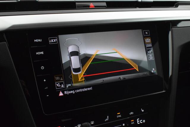 Volkswagen Arteon 1.4 TSI 218pk eHybrid R-Line Business+ Camera Keyless Panoramadak Stoelverwarming Virtual Cockpit Navigatie