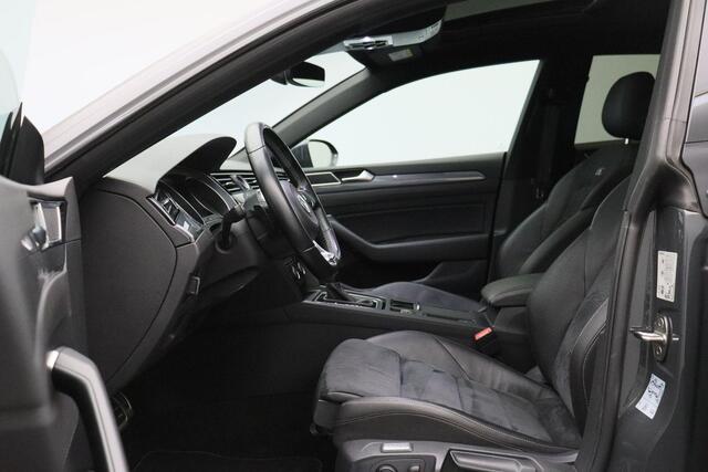 Volkswagen Arteon 2.0 TSI Business R Exclusive 2020 Panoramadak | Carplay | Cruise control | Stoelverwarming | Navigatie | Camera | Bluetooth | Stoelverwarming | Lichtmetaal | PDC | Massage stoel