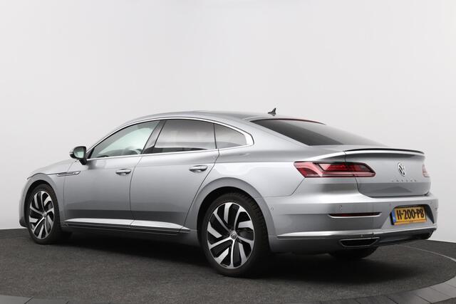 Volkswagen Arteon 1.5 TSI Business R | Panoramadak | R Line | Camera |