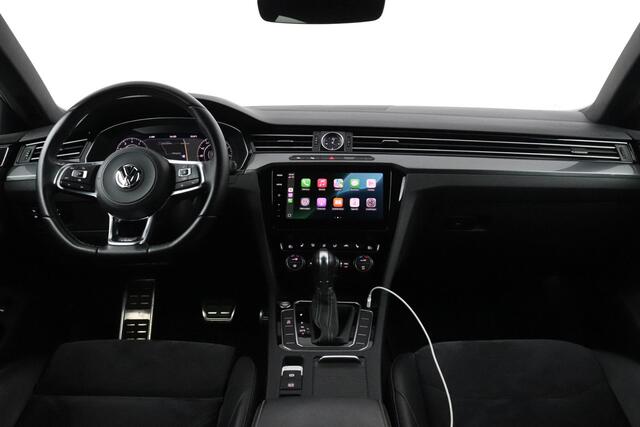 Volkswagen Arteon 1.5 TSI Business R | Panoramadak | R Line | Camera |