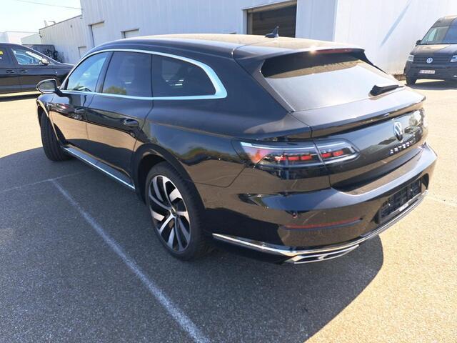 Volkswagen Arteon Shooting Brake 1.4 TSI eHybrid R-Line Business+ | PHEV | 218 Pk | Leder | Area View | Trekhaak |