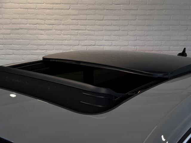 Volkswagen Arteon R 2.0 TSI 4MOTION 320pk DSG7 Pano Trekhaak Leder Harman 20''