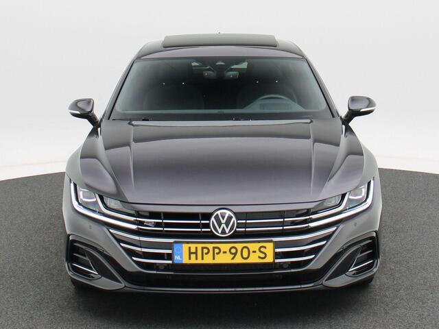 Volkswagen Arteon Shooting Brake 1.4 TSi 218 Pk Automaat eHybrid R-Line Business+ | Head-Up | Full LED | 360° Camera | Trekhaak | Panorama Dak | Stoel en Stuur Verwarming | Elektrische Achterklep | Carplay | Navigatiesysteem | Climate Control | 19 Inch | 69.579 Km!!