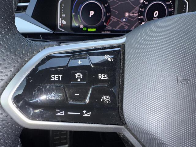 Volkswagen Arteon Shooting Brake 1.4 TSi 218 Pk Automaat eHybrid R-Line Business | Full LED | Panoramadak | Trekhaak | Adaptive Cruise | Virtual Dashboard | 19 Inch | 39.068 Km!!