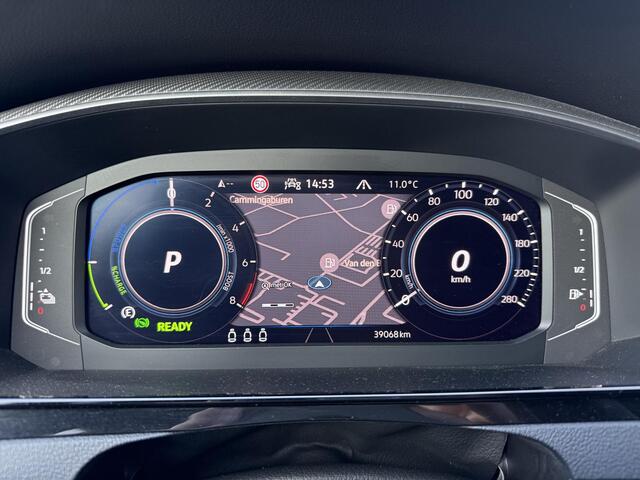 Volkswagen Arteon Shooting Brake 1.4 TSi 218 Pk Automaat eHybrid R-Line Business | Full LED | Panoramadak | Trekhaak | Adaptive Cruise | Virtual Dashboard | 19 Inch | 39.068 Km!!