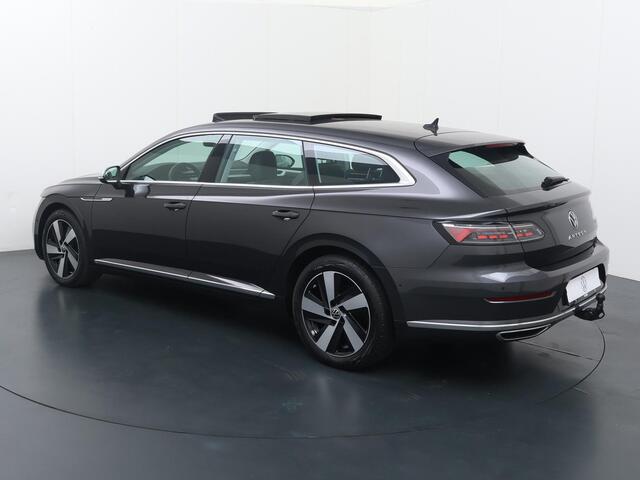 Volkswagen Arteon Shooting Brake 1.4 TSI eHybrid R-Line Business+ | 218 PK | SoH 91% | Trekhaak wegklapbaar | Panoramadak | Head-Up display | R-Line |