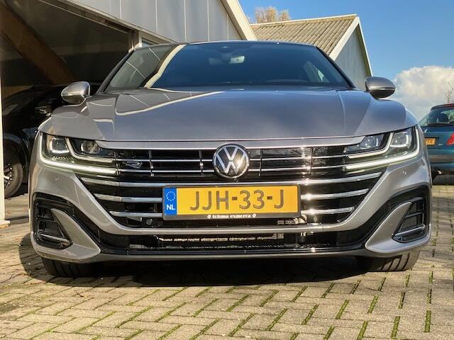 Volkswagen Arteon 1.4 TSI e-Hybrid R-Line Bns+