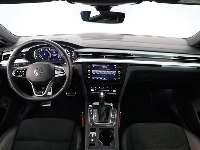 Volkswagen Arteon Shooting Brake 2.0 TSI R-Line Business 190PK | Panorama dak | Clima | Sfeer | Achteruitrijcamera |