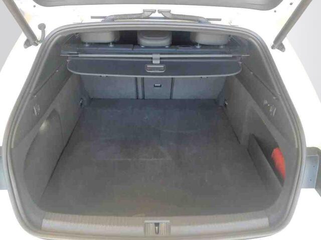 Volkswagen Arteon Shooting Brake 1.4 TSI eHybrid 218pk PHEV R-Line / Panoramadak / Trekhaak / 360 Camera / Wordt Verwacht