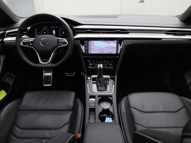 Volkswagen Arteon Shooting Brake 1.4 TSIeHybrid 160kW/218PK R-Line DSG · Panoramadak · Leder · Apple/Android Car Play · Camera · Garantie tot 01-11-2028 of 100.000km