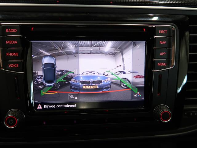 Volkswagen BEETLE (NEW) Cabriolet 1.2 TSI Sound 2018 Camera Navigatie App Connect Stoelverwarming Airco-ECC Windscherm Boekjes 17 inch Sportvelgen PDC Bluetooth Cruisecontrol