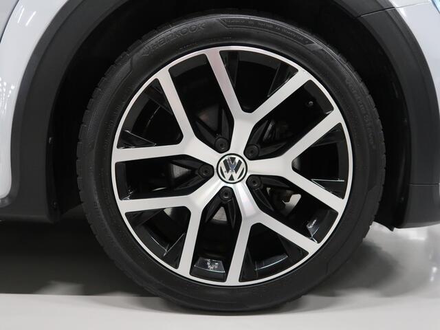 Volkswagen BEETLE (NEW) 1.4 TSI Dune Panoramadak Navigatie Xenon LED App connect White Silver met. Boekjes aanwezig Cruise control 18 inch Stoelverwarming Airco-ecc