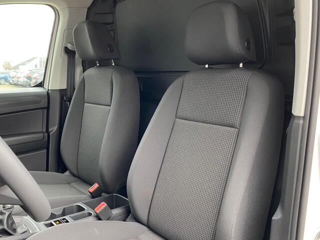 Volkswagen CADDY Cargo 1.5 TSI 114 pk - Trekhaak - Sensoren achter