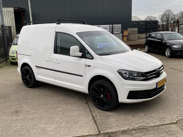 Volkswagen CADDY 1.6 TDI L1H1 Trendline K-EDITION, EURO 5, AIRCO, SCHUIFDEUR RECHTS, ELEK-RAMEN, BLUETOOTH-RADIO-USB-AUX-SD, AIRBAGS, CENT-VERGRENDELING, DAKDRAGERS, LM-VELGEN, TREKHAAK, APK TOT 25-06-26