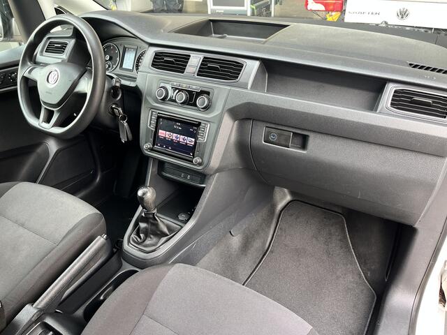 Volkswagen CADDY 2.0 TDI L1H1 Airco Cruise controle Trekhaak 1400kg trekgewicht Schuifdeur Telefoon verbinding Apple carplay kastinrichting Laderkasten 1e eigenaar 2-Persoons Euro 6