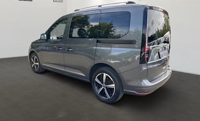 Volkswagen CADDY 1.5 TSI 5p Style Led Koplampen Leer Alcantara ACC Dakrails 17 Inch