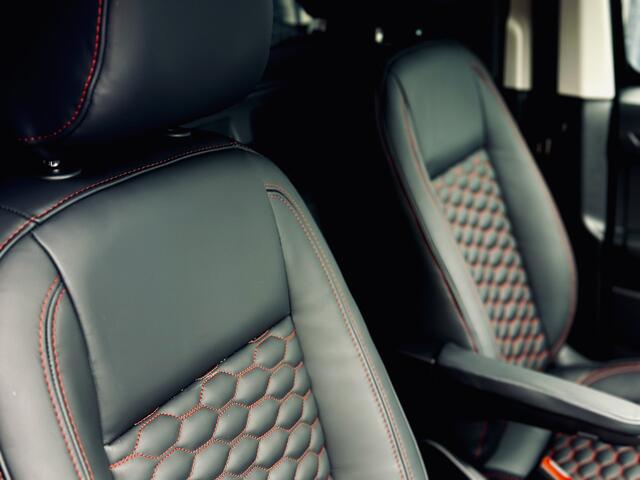 Volkswagen CADDY Cargo 2.0 TDI DSG | Black Edition | LED | Leer | 2 jaar garantie | Camera | Stoelverw | Navigatie | Trekh | Ex BTW