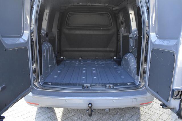 Volkswagen CADDY Cargo 1.5 TSI Style Trekhaak - Carplay - Stoelverw.