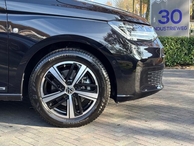Volkswagen CADDY 1.5 TSI 115pk DSG Dark Label Navi, Camera, ACC, LED, Pano,Trekhaak,