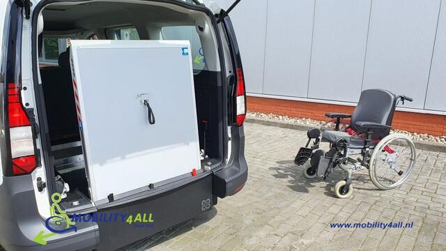Volkswagen CADDY MAXI TAXI 6-persoons rolstoelauto Excl- BTW