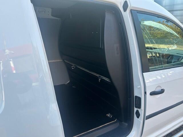 Volkswagen CADDY MAXI 1.4 TGI L2H1 EcoFuel Comfortline AIRCO I MULTIMEDIA I CAMERA I TREKHAAK I PDC I RIJDEN OP GROEN GAS = CO2 NEUTRAAL 1e EIGENAAR I COMPLETE ONDERHOUDSHISTORIE