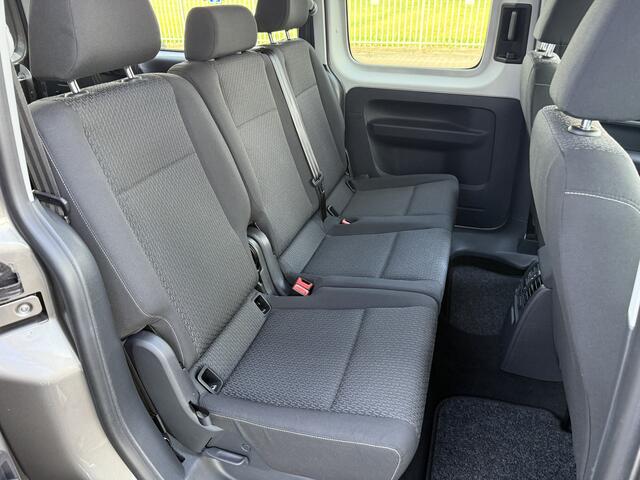 Volkswagen CADDY MAXI 5+1 Rolstoelauto 1.4 TSI Comfortline (Zeer nette en rijk uitgeruste Caddy Maxi!)