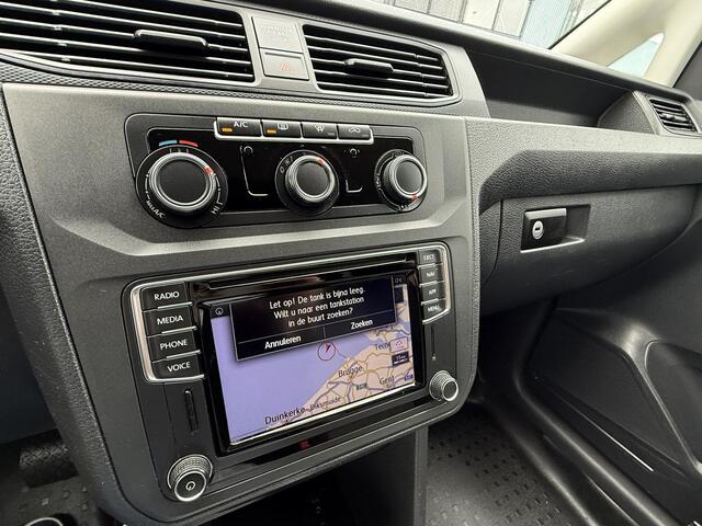 Volkswagen CADDY MAXI 2.0 TDI L2H1 BMT Highline Euro 6 DSG Alcantara NAVI APPLE CARPLAY
