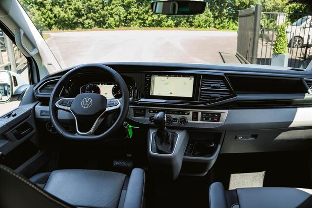 Volkswagen CARAVELLE T6.1 2.0 TDI 204 PK DSG L2H1 A-KLEP FULL OPTIONS ACC | LED | Leder | Side Assist | Privacy glass |