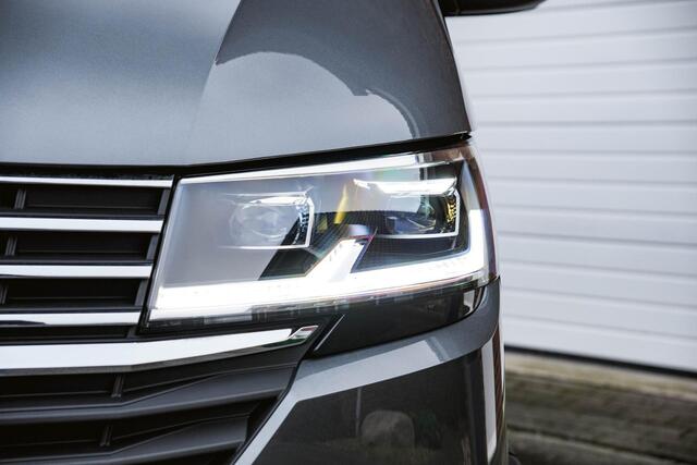 Volkswagen CARAVELLE T6.1 2.0 TDI 204 PK DSG L2H1 DUB/CAB A-Klep ACC | LED | Leder | | Privacy glass |